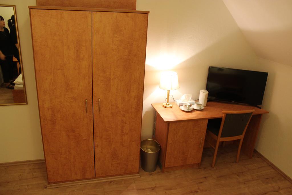 Hotel Gaya Bad Soden am Taunus Oda fotoğraf